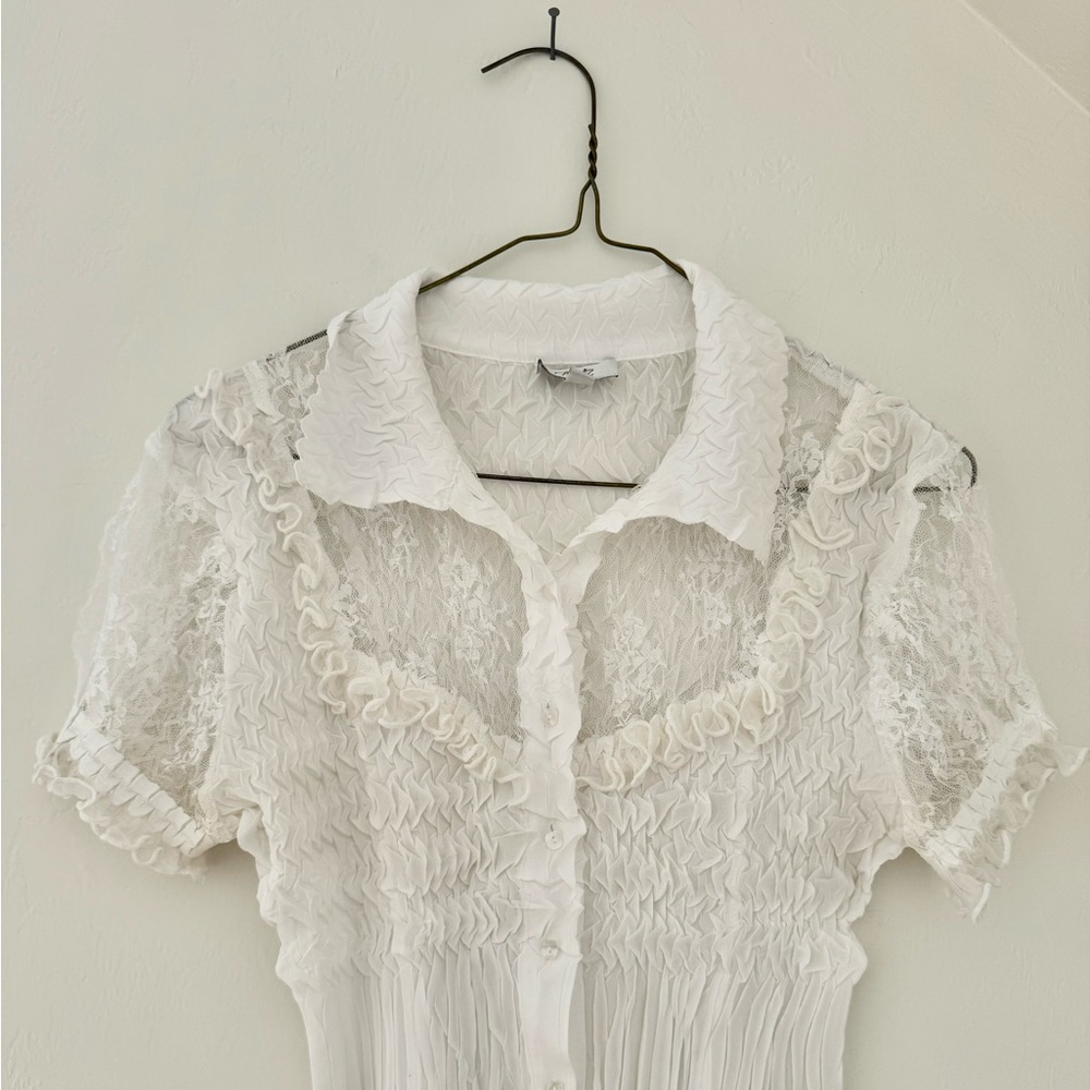 Vintage Cache’ 🤍 Lace Blouse